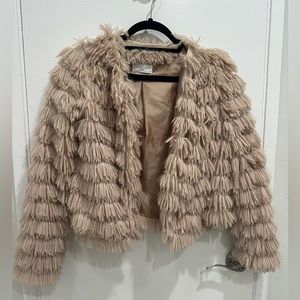 Fuzzy cute beige jacket